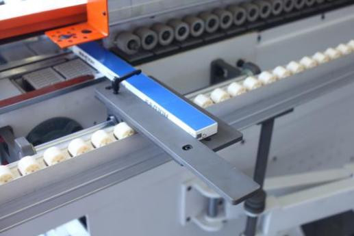 Automatische snelle smalrandbandmachine HD855J