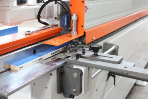 Automatische snelle smalrandbandmachine HD855J